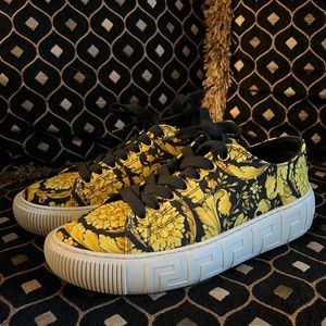 Versace 37 sneakers black gold 7 baroque greca